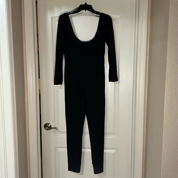 superdown Pants - Superdown Black Scoopneck Jumpsuit Size Medium